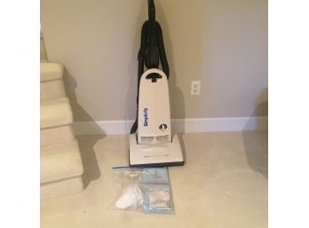 Simplicity Upright Vacuum Cleaner