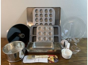 Lot Of Baking Pans & Accessories