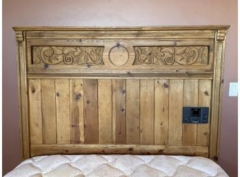 Rustic Pine Queen Size Bed