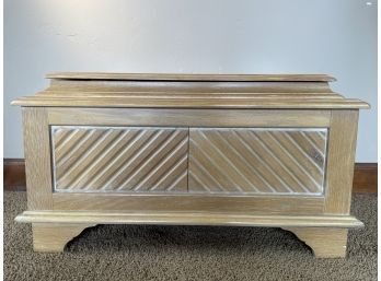 Vintage Lexington Link Taylor 'Taos' Blanket Chest