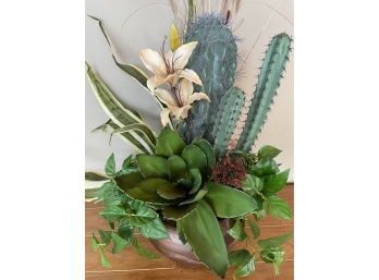 Succulent & Dried Plant Arrangement