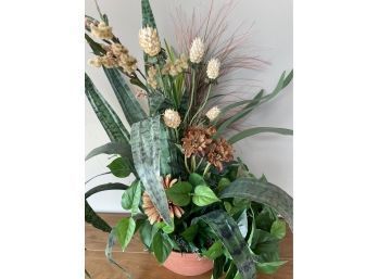 Artificial Plant Arrangement