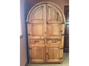 Rustic Pine Wardrobe/armoire