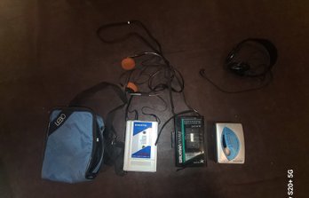 3 Retro Wallwans Included Sony Walkman Original  And Headphones