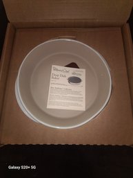 New Pampered Chef Deep Dish Baker 1317 11' Round
