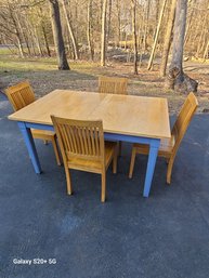 Crate & Barrel Dining Room Table With Four Crate & Barrel Chairs 30x59x38