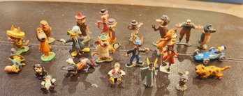 Big Collection Of Vintage Tiny Disney And Other Figurines