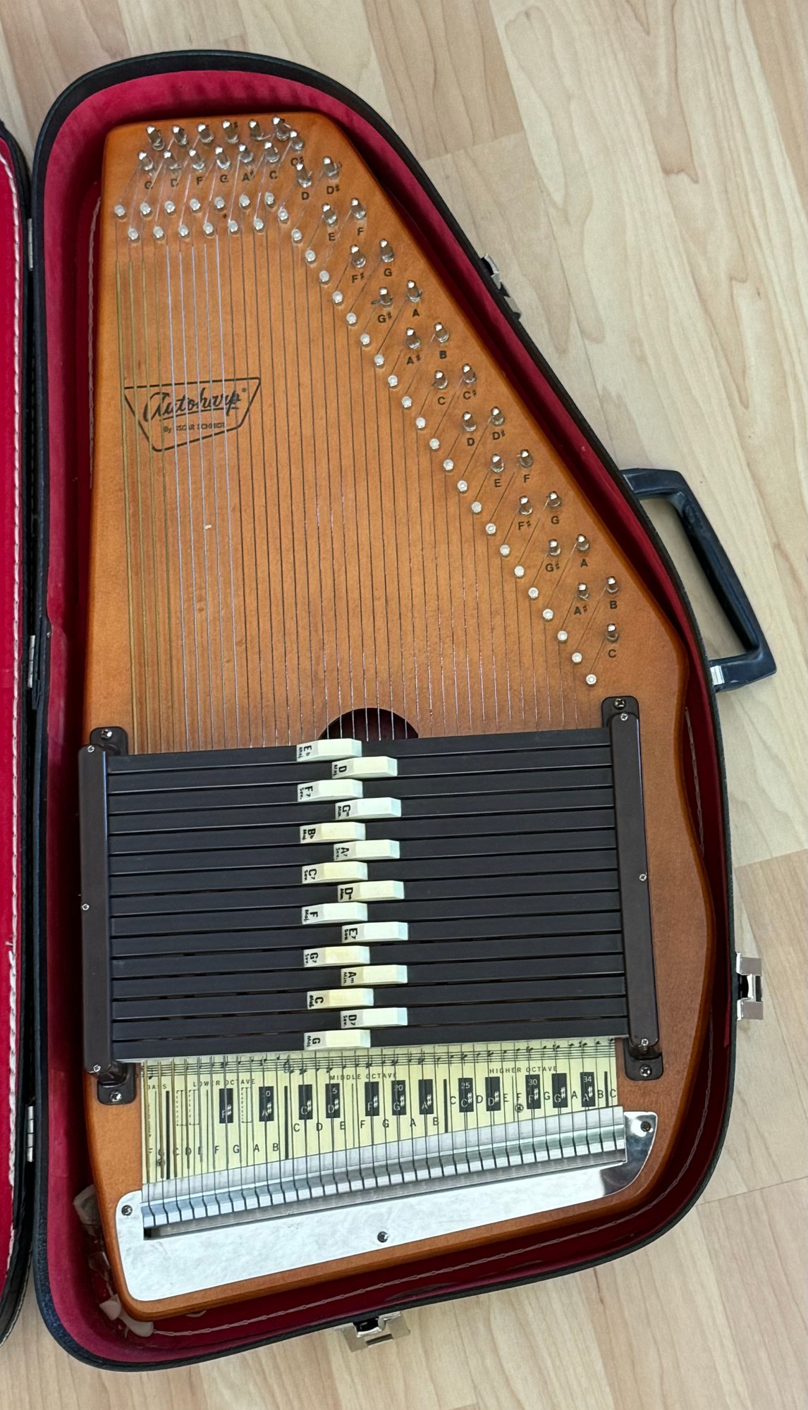 Oscar Schmidt 36 String Autoharp 195389