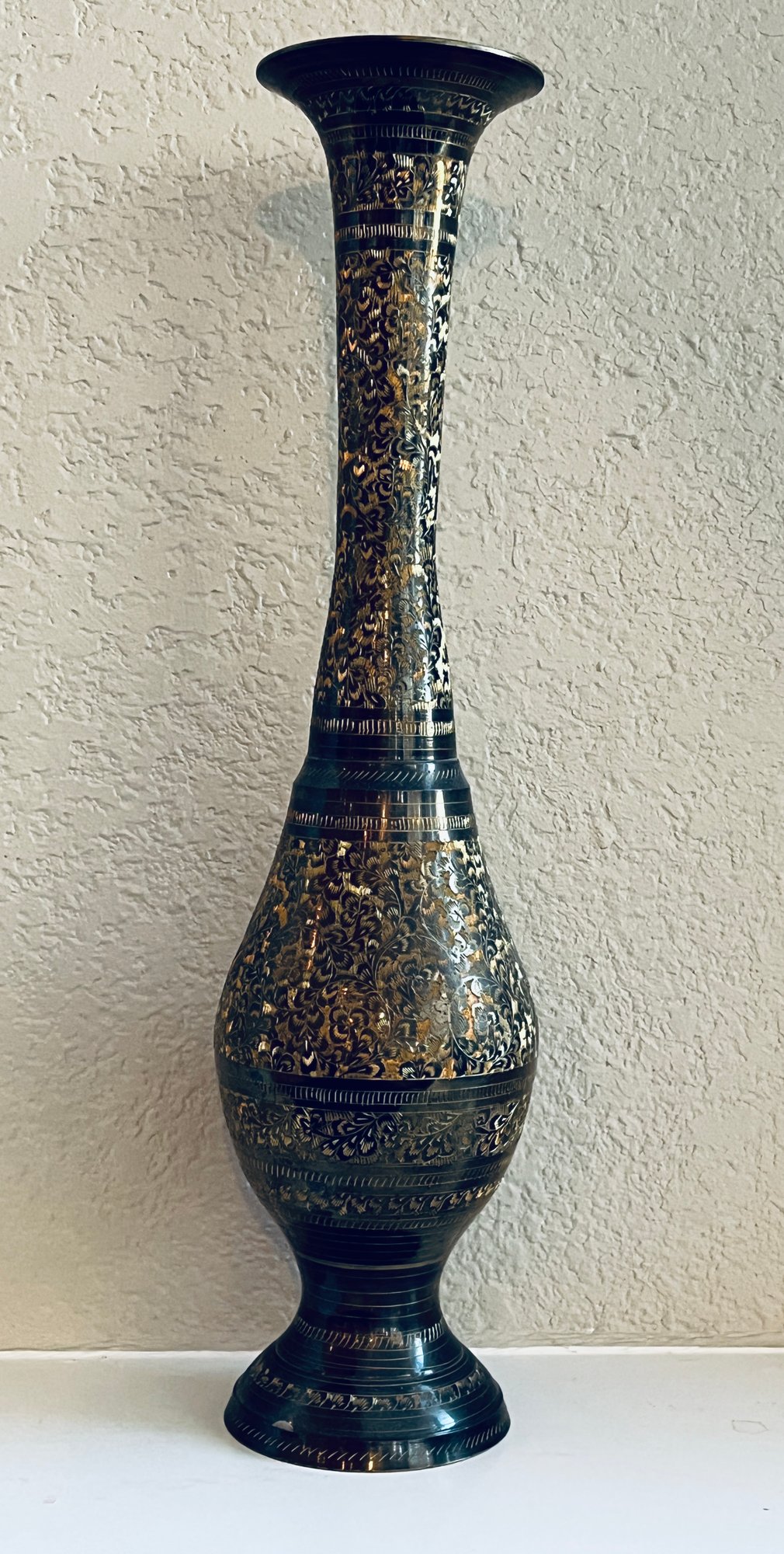 Brass Black And Gold Etched Floral Vase 1 Of 2 176314