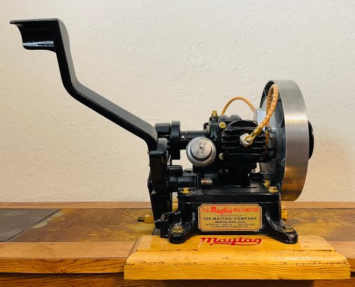 'The Maytag Multi-motor' Mounted In Wooden Base