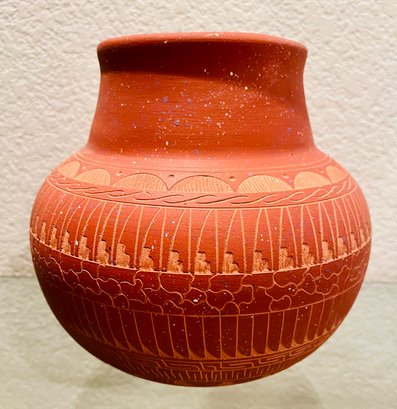 Navajo Etched Clay Pot Signed Vera Thompson
