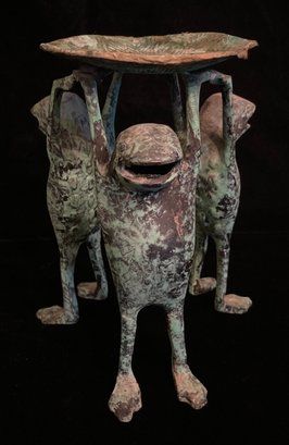 Bronze Frogs Scultupture