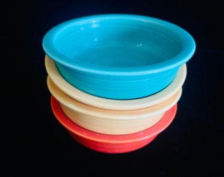 4 Small Vintage Fiesta Ware Bowls
