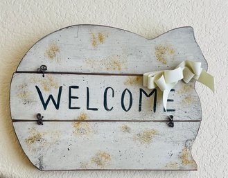 Wooden Cat  Wall Hanging Welcome Sign
