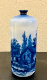 Chinese Porcelain Snuff Bottle