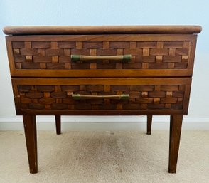 Mid-century Modern True Vintage Lane Basket Weave End Table