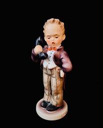 Vintage Goebel Hummel Figurine Hello #124