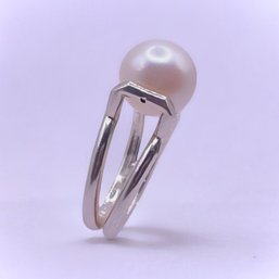Tiffany Hardwear Freshwater Pearl Ring In Sterling Silver Sz 5.5