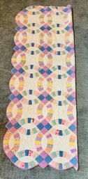 Hand Stitched Wedding Ring Pattern Colorful Quilt