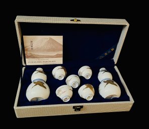 Fukagawa Seiji Porcelain Sake Set 2 Bottles & 5 Cups