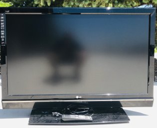 47 LG Flat Screen TV