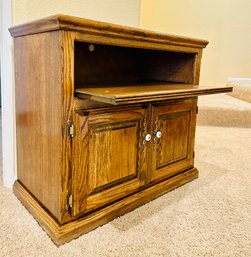 Wooden Side Table Cabinet Unit With 2 Doors