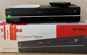 Toshiba DVD And VHS Player Recorder (tested) With Remote And Video Audio Cables, Two Of Two