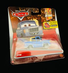 Disney Pixar Cars Movie Otis #95 Returns Die Cast Toy Car