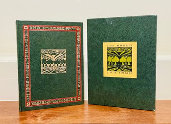 J.R.R Tolkien The Hobbit HardBack 1966 Book With Illustrations