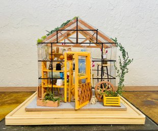 Cute Handmade Small Wooden House With Plexiglass Case