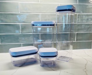 4 OXO Strorage Containers
