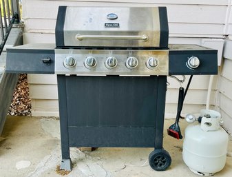 Dyna-Glo 5 Burner Open Cart Propane Gas Grill With Propane Can