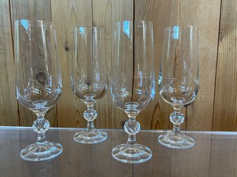 4 Vintage Glass Champagne Flutes