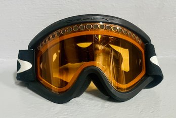 Pair Of Oakley Snowboarding/ski Goggles