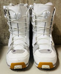 Pair Of Men's Dialogue Snowboarding/skiing Boots