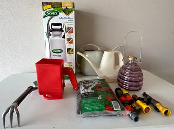 Gardening Groove Lot Incl. Scotts Multi-use Sprayer, Watering Cans, Glass Wasp Catcher & More