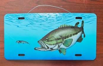Largemouth Bass Plate Decor