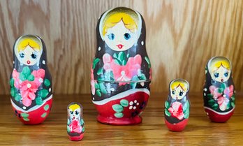 Floral Painted Russian Nesting Dolls