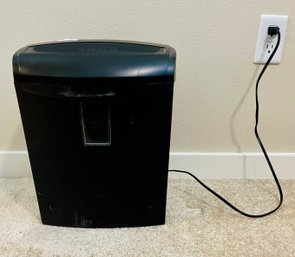 12 Sheet Cross Paper Shredder