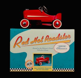 Kiddie Car Classics Hallmark 1940 Gendron Roadster Red Hot Mint With Box