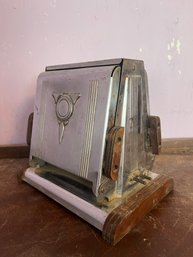 Antique Westing House Turnover Toaster