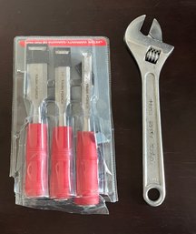 Task Force Wood Chisel Set And Wrench