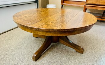 Adjustable Height Round Table