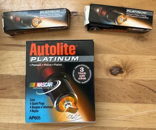 Collection Of Autolite Platinum Spark Plugs