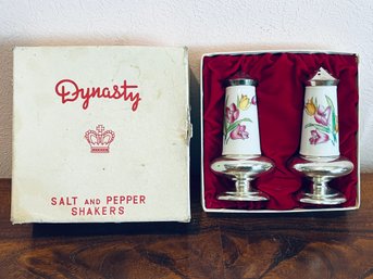 Vintage Dynasty Salt And Pepper Shakers