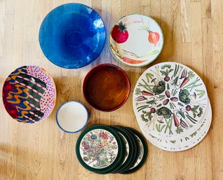 Grouping Of Tableware, Incl. Bowls, Placemats And Coasters