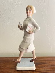 1971 Goebel Nurse Figurine FF/320