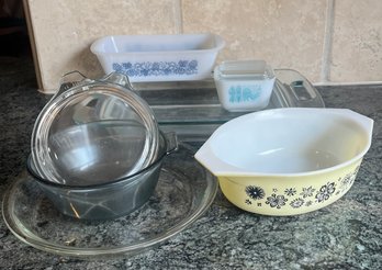 Patterned Pyrex Bakeware