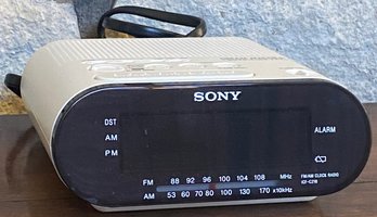 Vintage Sony Dream Machine Alarm Clock