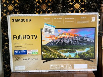 Samsung 32 Inch HDTV - NIB Sealed In Box!